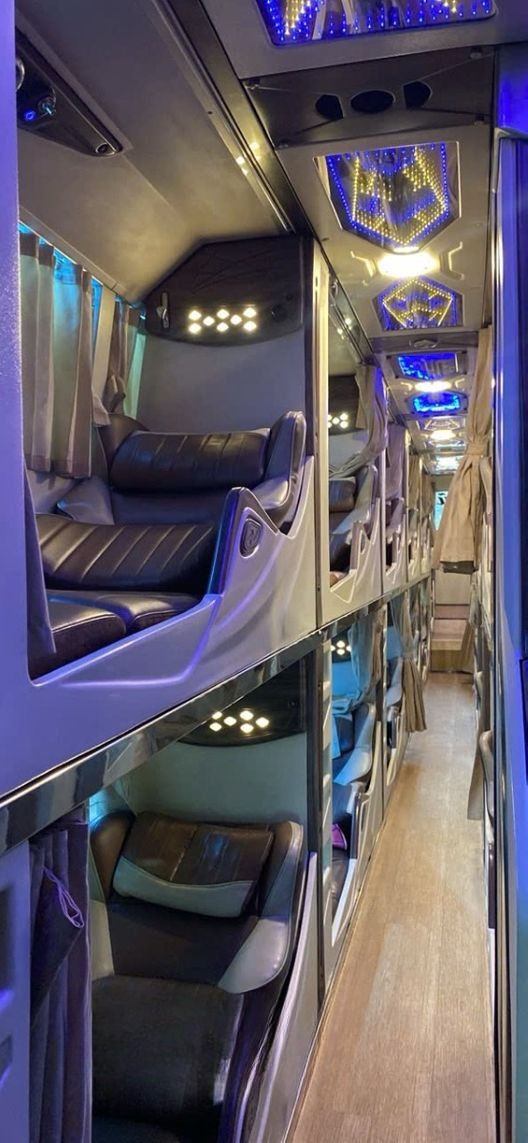 Xe Hoàng Vũ Nội thất Tiện ích Giường nằm Limousine 34 chỗ