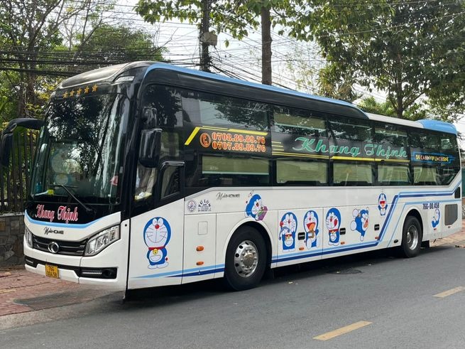 Xe Khang Thịnh Bên hông xe 
