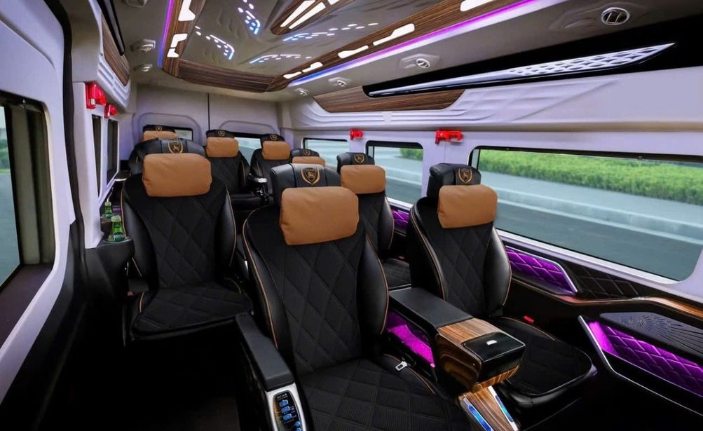 Xe Thiên Đức Ghế ngồi Tiện ích Nội thất Limousine 11 chỗ
