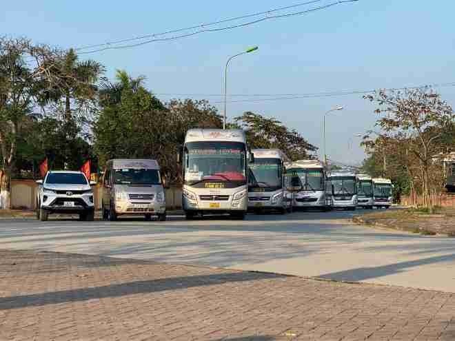 Xe Trung Trầm Mặt trước xe Giường nằm 44 chỗ
