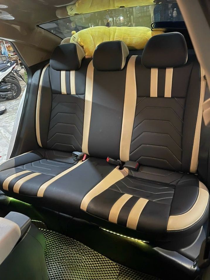 Xe Ba Thanh Limousine  Tiện ích Nội thất Ghế ngồi 5 chỗ