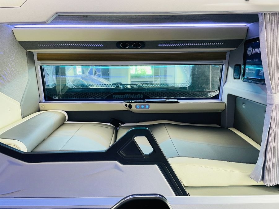 Xe Minh Quốc Giường nằm Nội thất Tiện ích Limousine 24 Giường Đơn