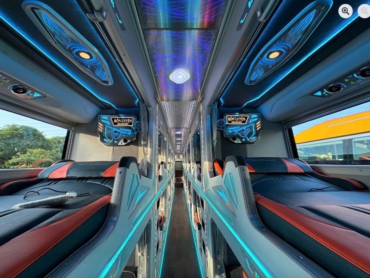 Xe Bốn Luyện Express Giường nằm Nội thất Limousine 24 Phòng Đôi