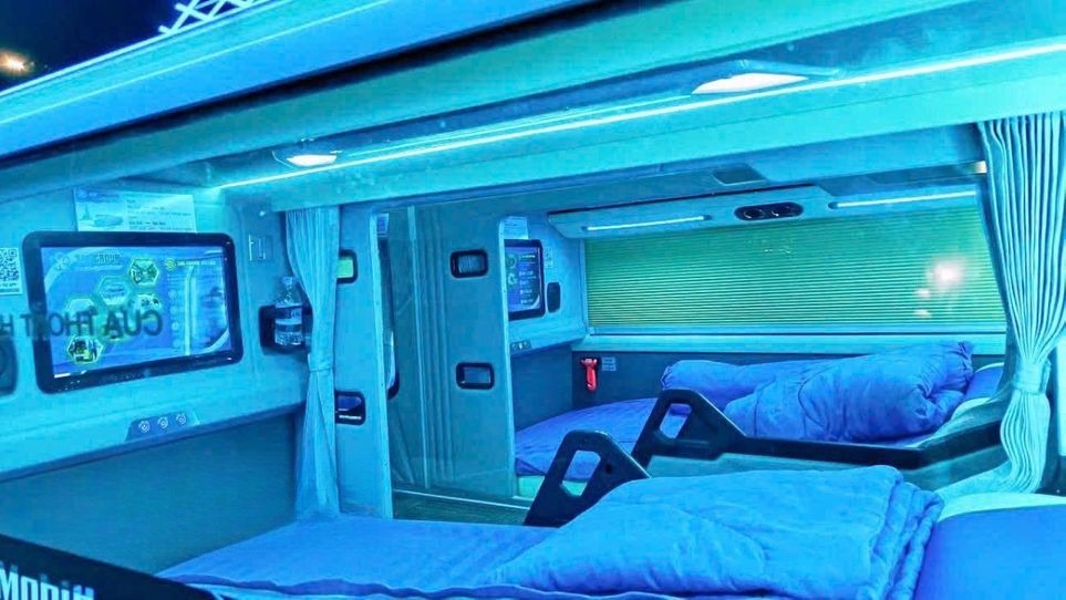 Xe Sao Limousine Giường nằm Tiện ích Nội thất Limousine giường phòng 22 chỗ