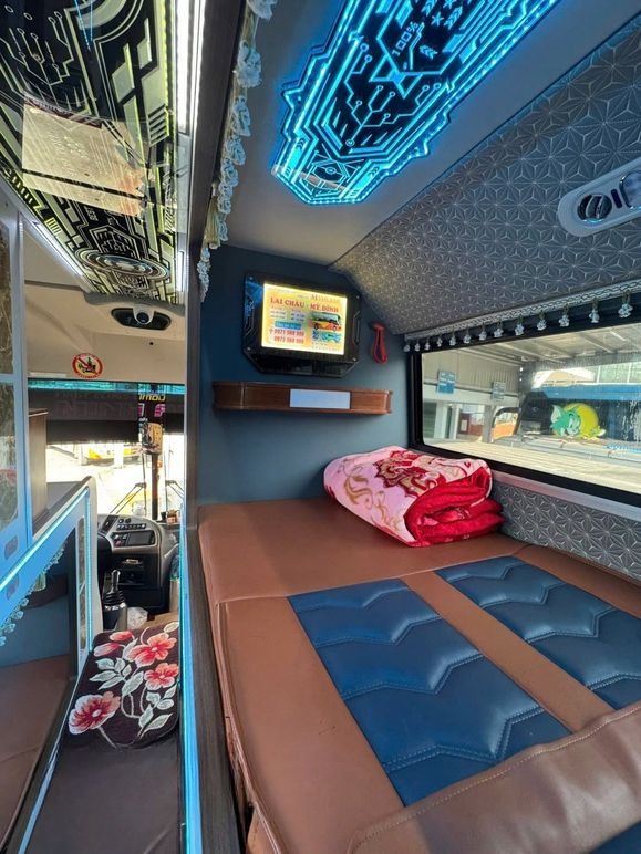 Xe Minh Anh Lai Châu Giường nằm Tiện ích Limousine 20 phòng