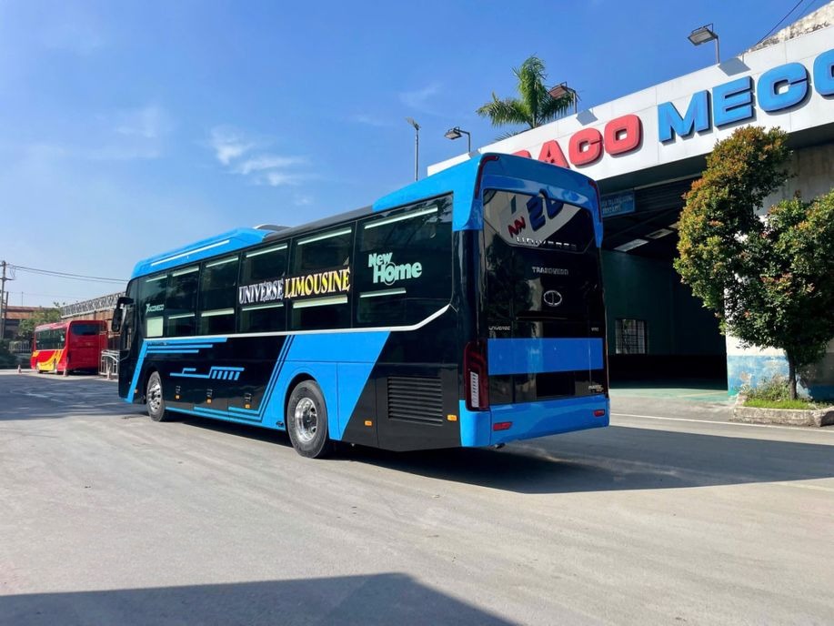Xe Điều Hòa Bên hông xe Mặt sau xe Limousine 24 Phòng