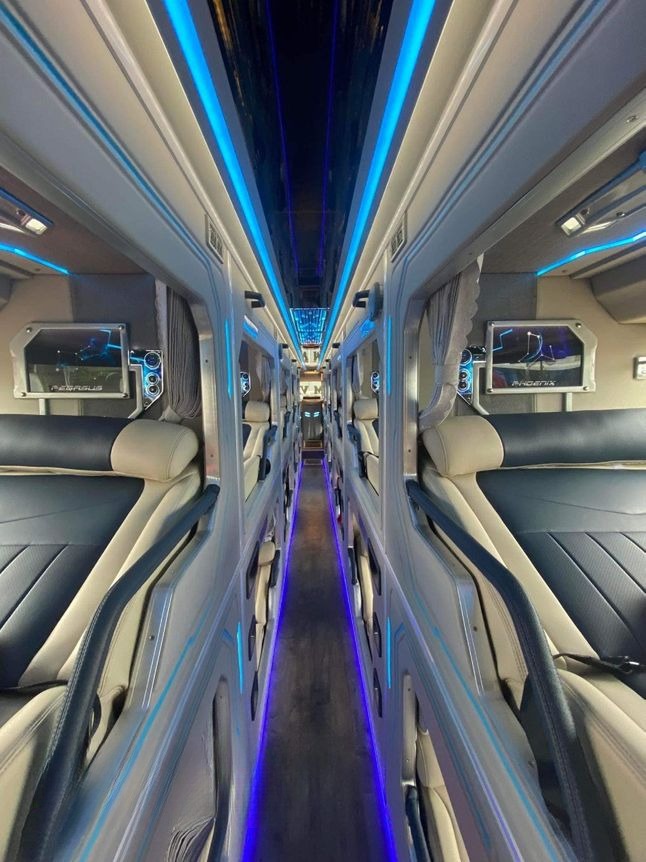 Xe Cẩm Vân Giường nằm Tiện ích Nội thất Limousine 22 phòng