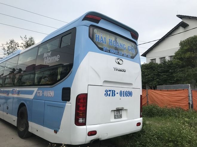 Xe Hải Hoàng Gia Mặt sau xe Bên hông xe 