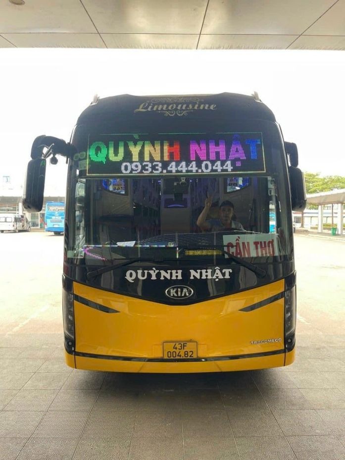 Xe Quỳnh Nhật Mặt trước xe 