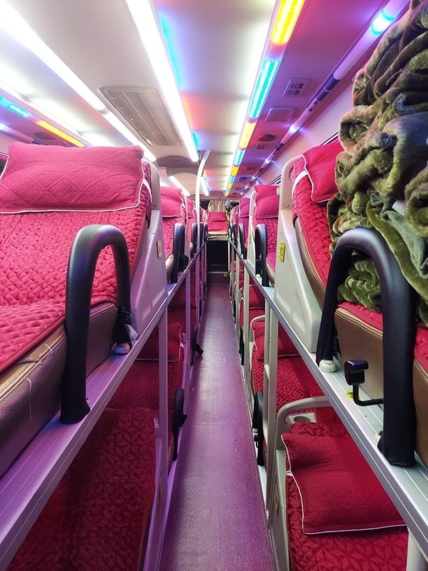 Xe Cao Nguyên Limousine Giường nằm Tiện ích Nội thất Giường nằm 44 chỗ