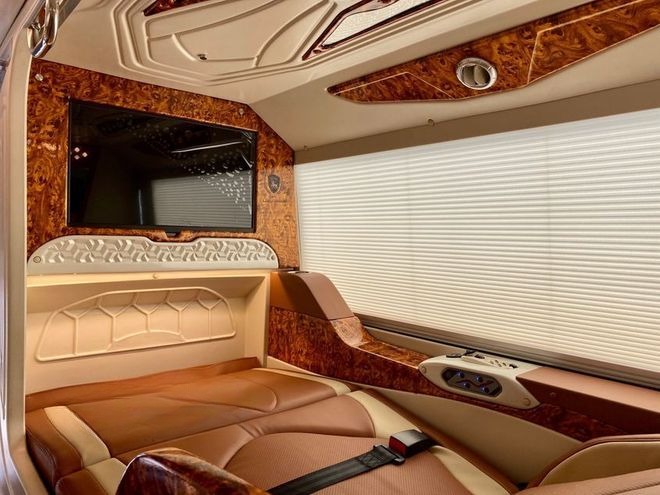 Xe Phú Quý Tiện ích Nội thất Limousine giường phòng 22 phòng (WC)