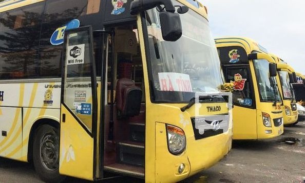 Xe Tú Tạc Bên hông xe 