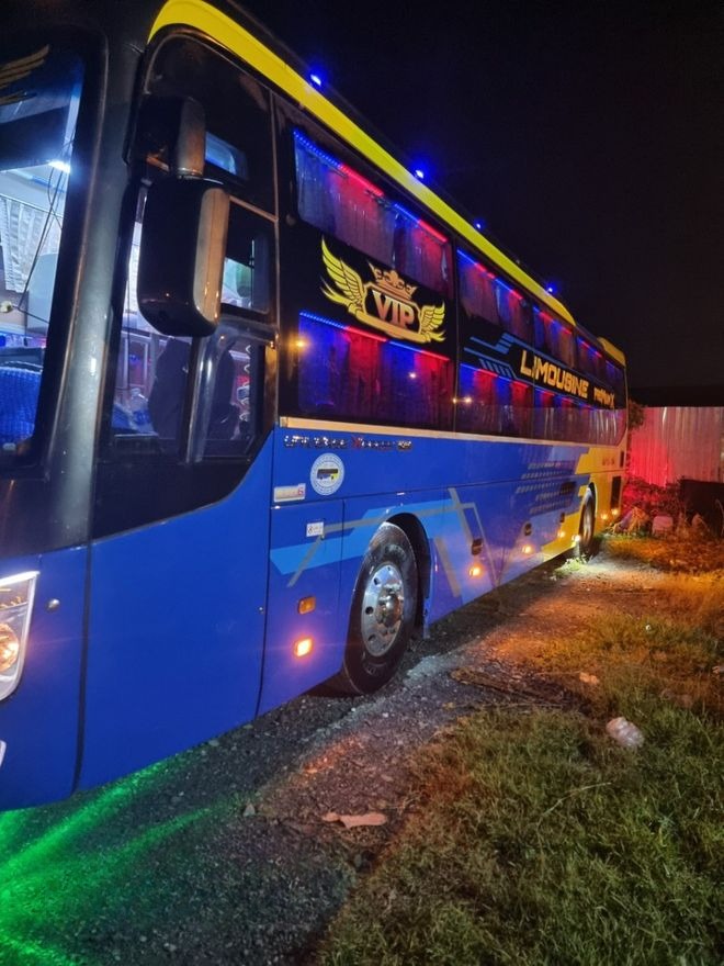Xe Thiên Lộc Bên hông xe 