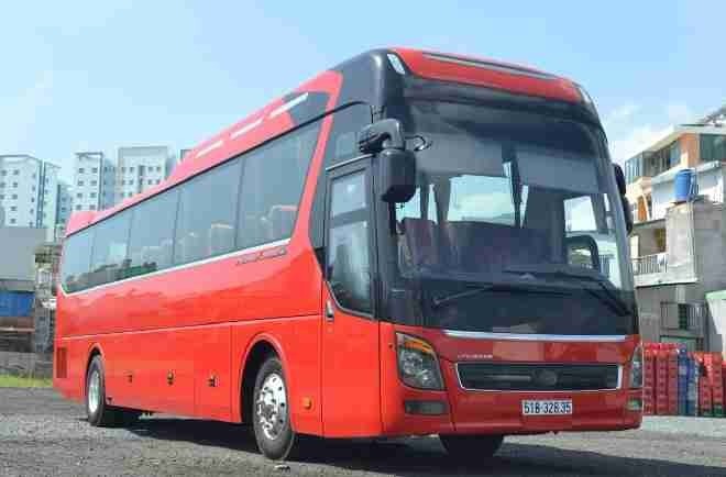 Xe Bình Minh (Mộc Châu Travel) Mặt trước xe Ghế Ngồi 45 chỗ