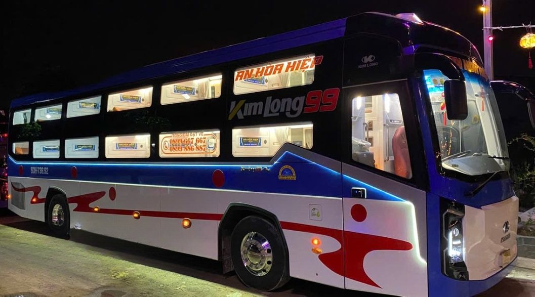 Xe An Hoà Hiệp Mặt sau xe Limousine 24 Phòng