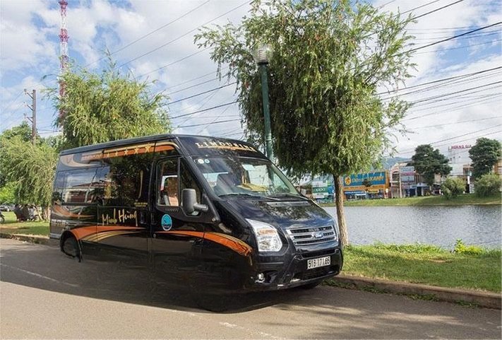 Minh Hùng Limousine