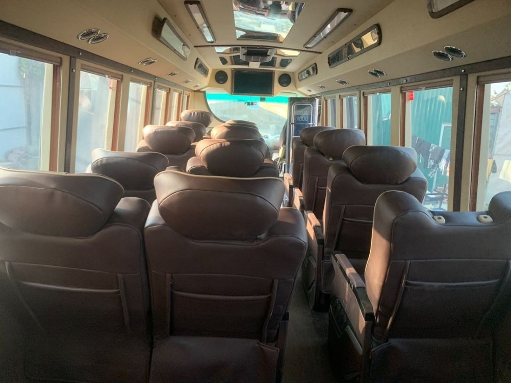 Xe Hạ Long Limousine Nội thất Ghế 20 chỗ
