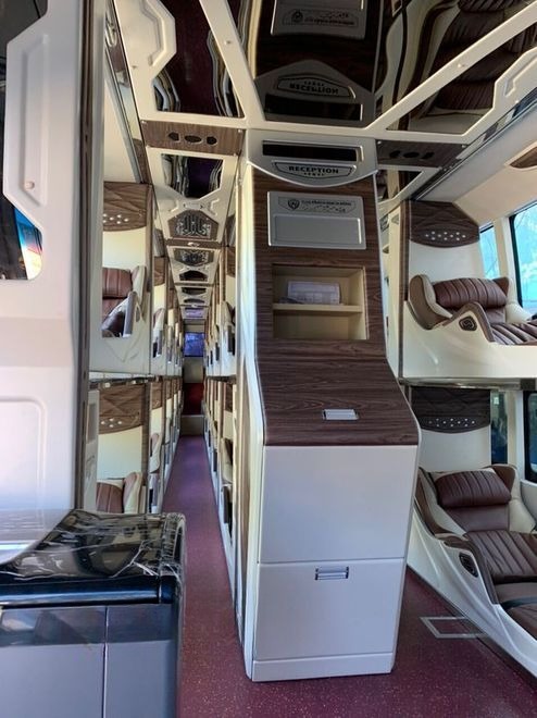 Xe Rạng Đông Buslines Nội thất Limousine giường nằm 34 chỗ
