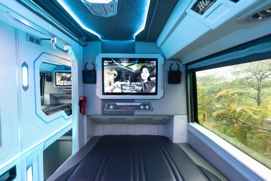 Xe HM Happycar Nội thất Tiện ích Cabin 24 phòng