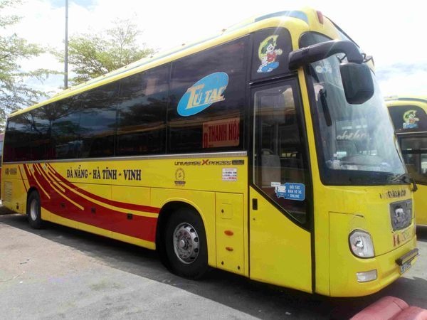 Xe Tú Tạc Bên hông xe 