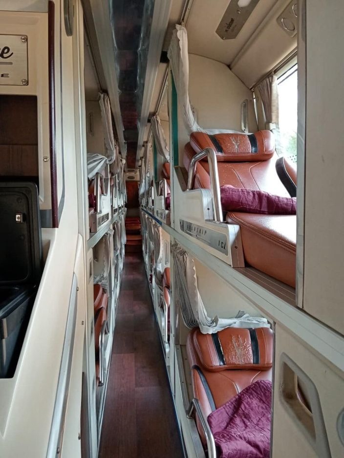 Xe Tín Hương Giường nằm Tiện ích Nội thất Limousine 34 phòng