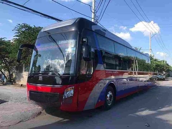 Xe Chơn Mỹ Limousine Mặt trước xe Limousine giường nằm 32 chỗ