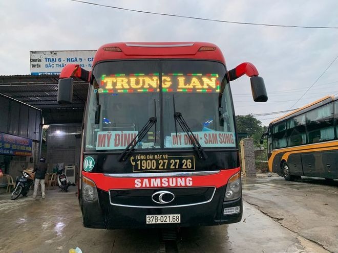 Xe Trung Lan Mặt trước xe Limousine 34 giường