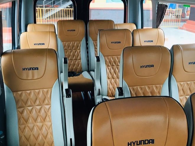 Xe Duy Huỳnh Nội thất Ghế ngồi Tiện ích Ghế ngồi 16 chỗ