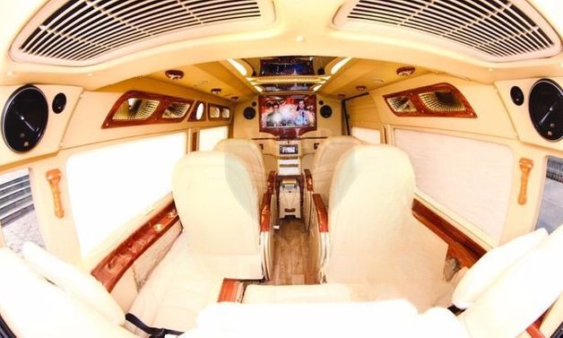 Xe Tân Quang Dũng Limousine Ghế ngồi Nội thất Limousine 9 chỗ VIP