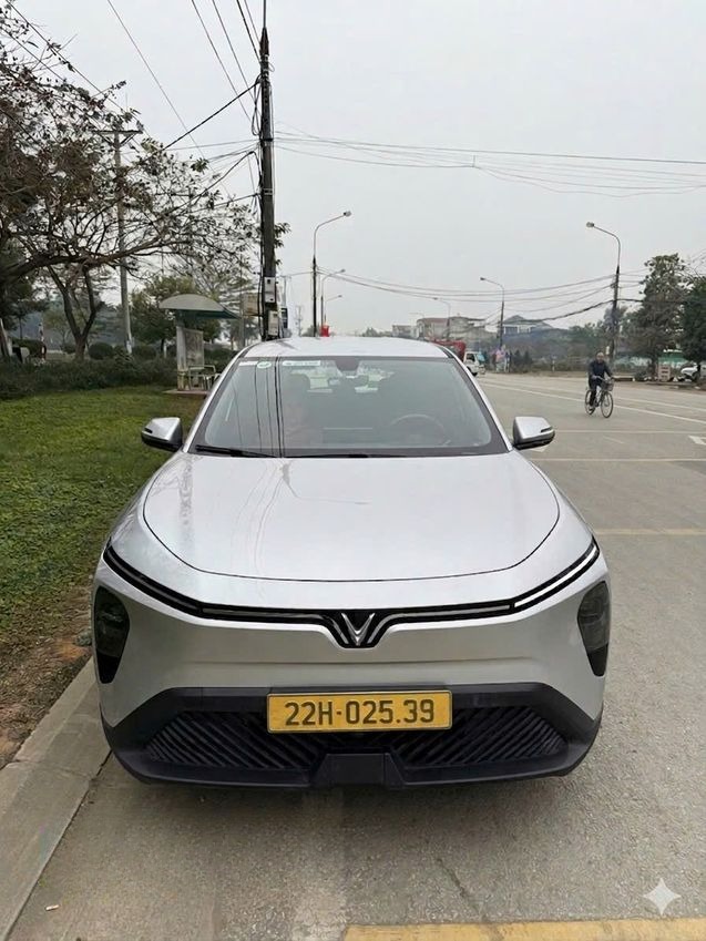 Xe Gobus Mặt trước xe Xe 7 chỗ