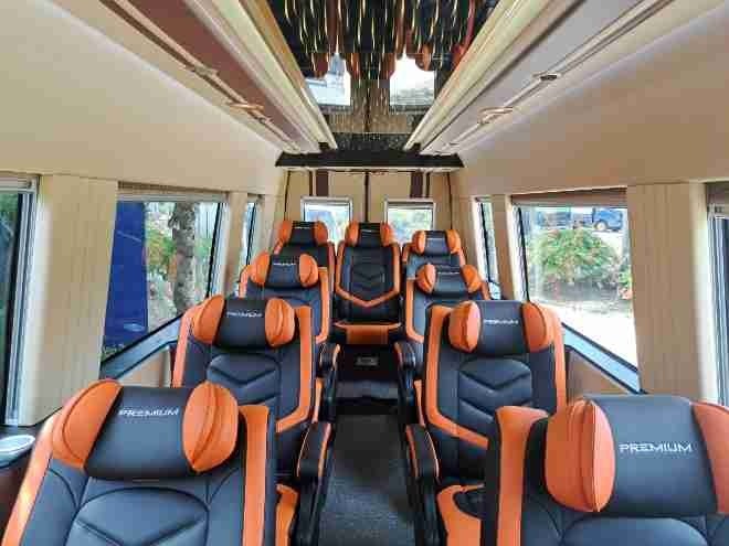 Xe Cúc Tùng Limousine Ghế ngồi Tiện ích Nội thất Limousine 9 chỗ VIP