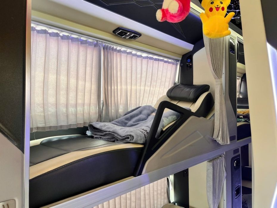Xe Nhất Anh Giường nằm Tiện ích Nội thất Limousine 34 Phòng