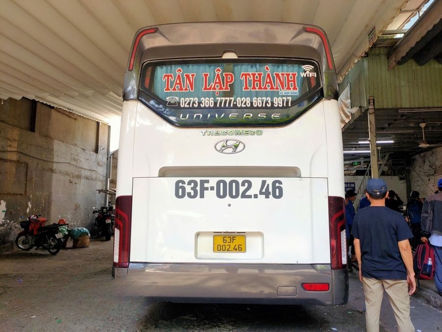 Xe Tân Lập Thành Mặt sau xe Ghế ngồi 45 chỗ