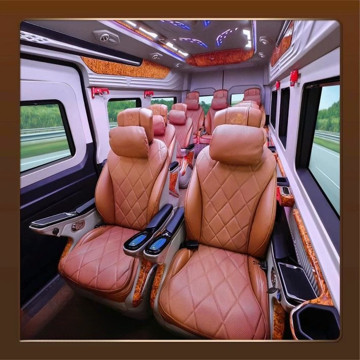 Xe Bê Hà (Phú Yên) Ghế ngồi Limousine 11 chỗ massage