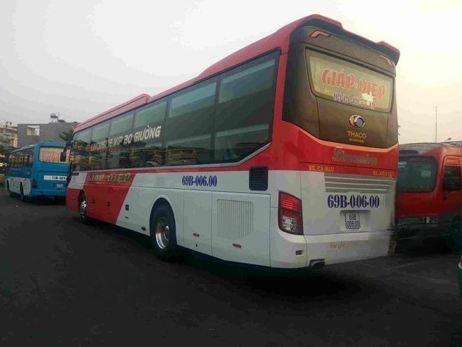 Xe Giáp Diệp Bên hông xe Mặt sau xe Limousine giường phòng 20 chỗ