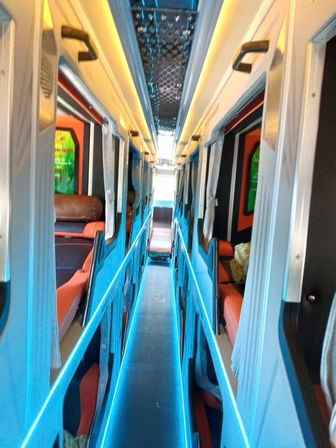 Xe Lovabus Giường nằm Nội thất Tiện ích Limousine 24 phòng