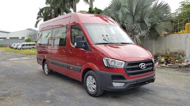 Xe Hải Thuỷ Bên hông xe Ghế ngồi 16 chỗ