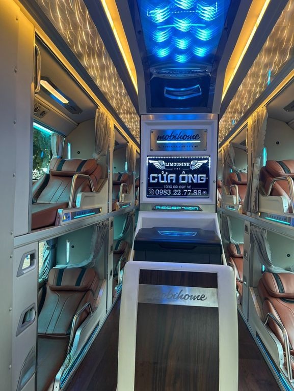 Xe Cửa Ông Limousine Tiện ích Nội thất Limousine giường nằm 34 chỗ