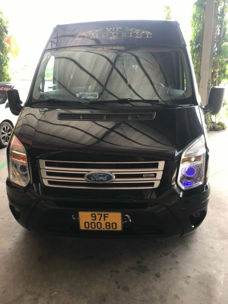 Xe An Bình (Ba Bể) Mặt trước xe Limousine 10 chỗ 