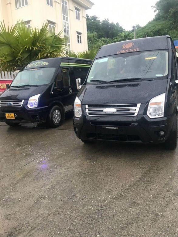 Xe An Bình (Ba Bể) Mặt trước xe Limousine 10 chỗ 