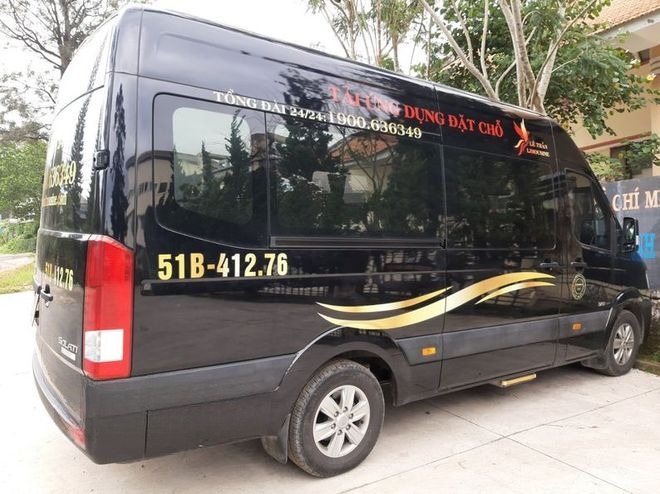 Xe Lê Trần Limousine undefined