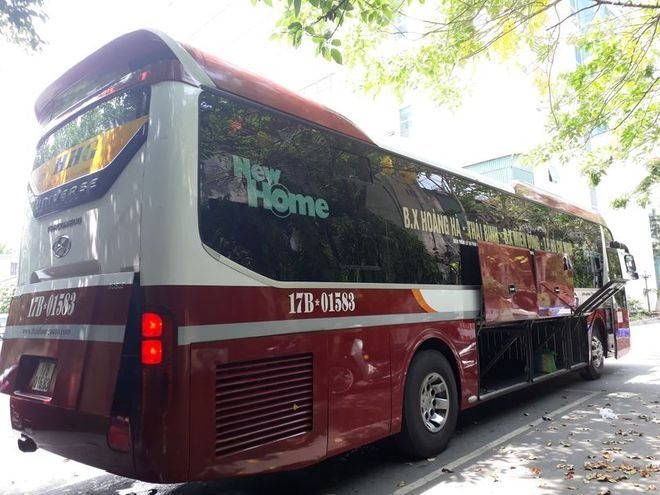 Xe Hoàng Hà Bên hông xe Giường nằm 40 chỗ