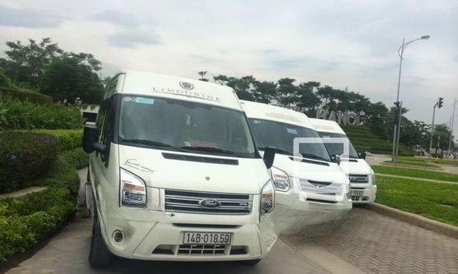 Xe Xuân Trường (Quảng Ninh) Mặt trước xe Limousine 9 chỗ