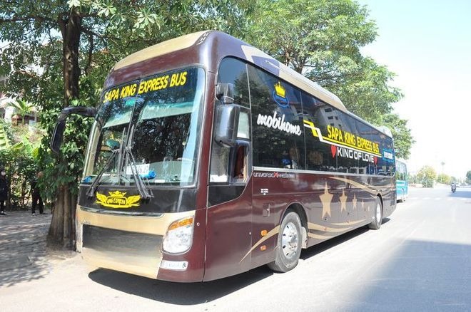 Xe King Express Bus Mặt trước xe 