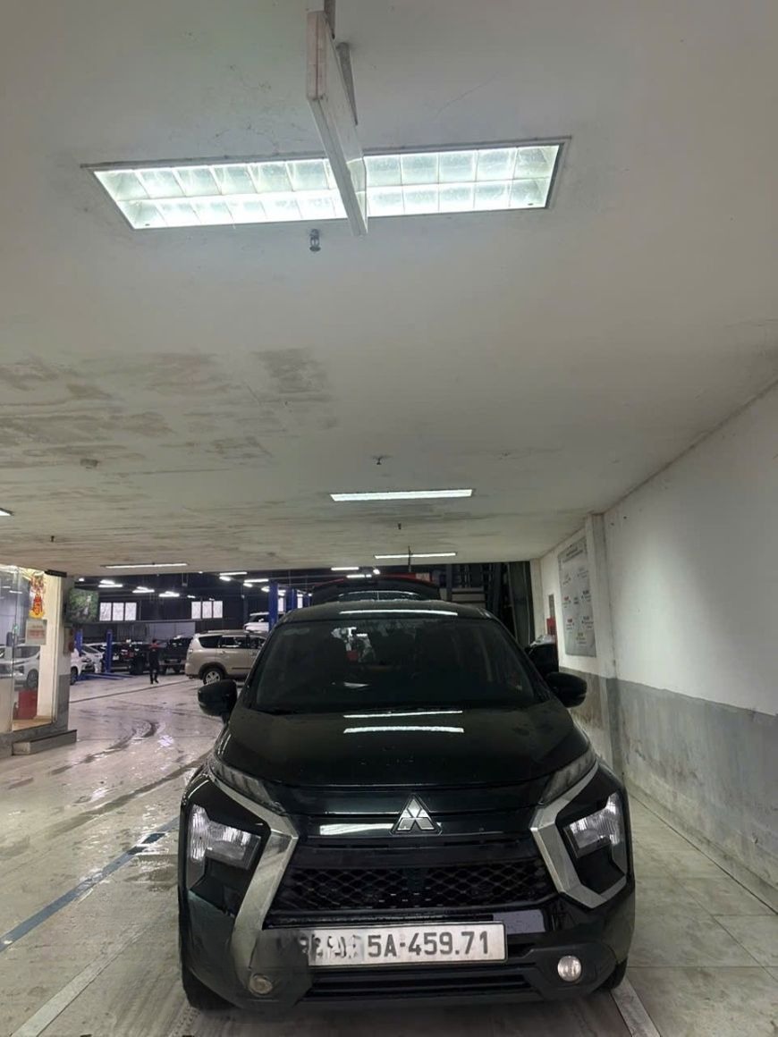 Xe Phước Luxury Car Mặt trước xe Xe 7 chỗ