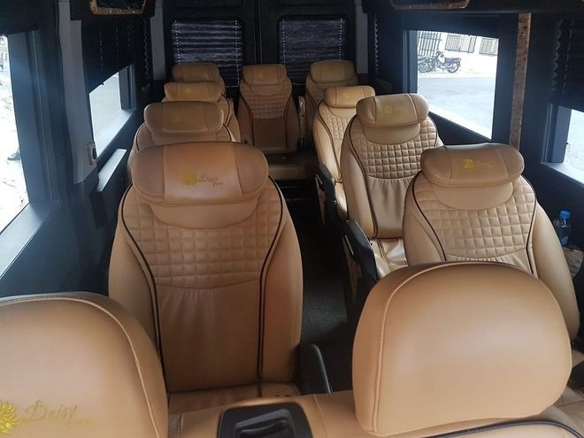 Xe DaLat Open Nội thất Limousine 9 chỗ