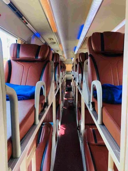 Xe Phượng Thu Nội thất Tiện ích Giường nằm 40 chỗ mới