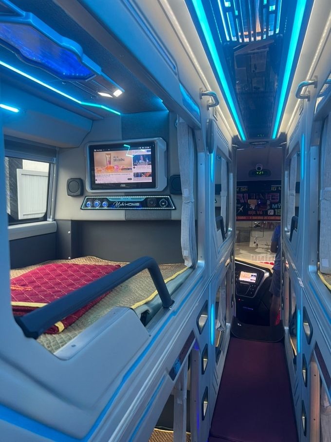 Xe Trung Lan Tiện ích Cabin 24 phòng