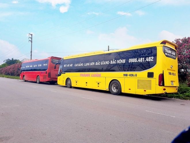 Xe Thành Luân Bên hông xe Giường nằm 41 chỗ