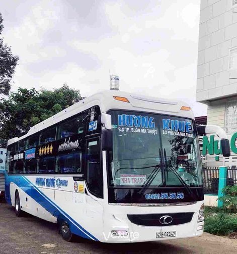 Mặt trước xe Giường nằm 44 chỗ  Hương Khuê